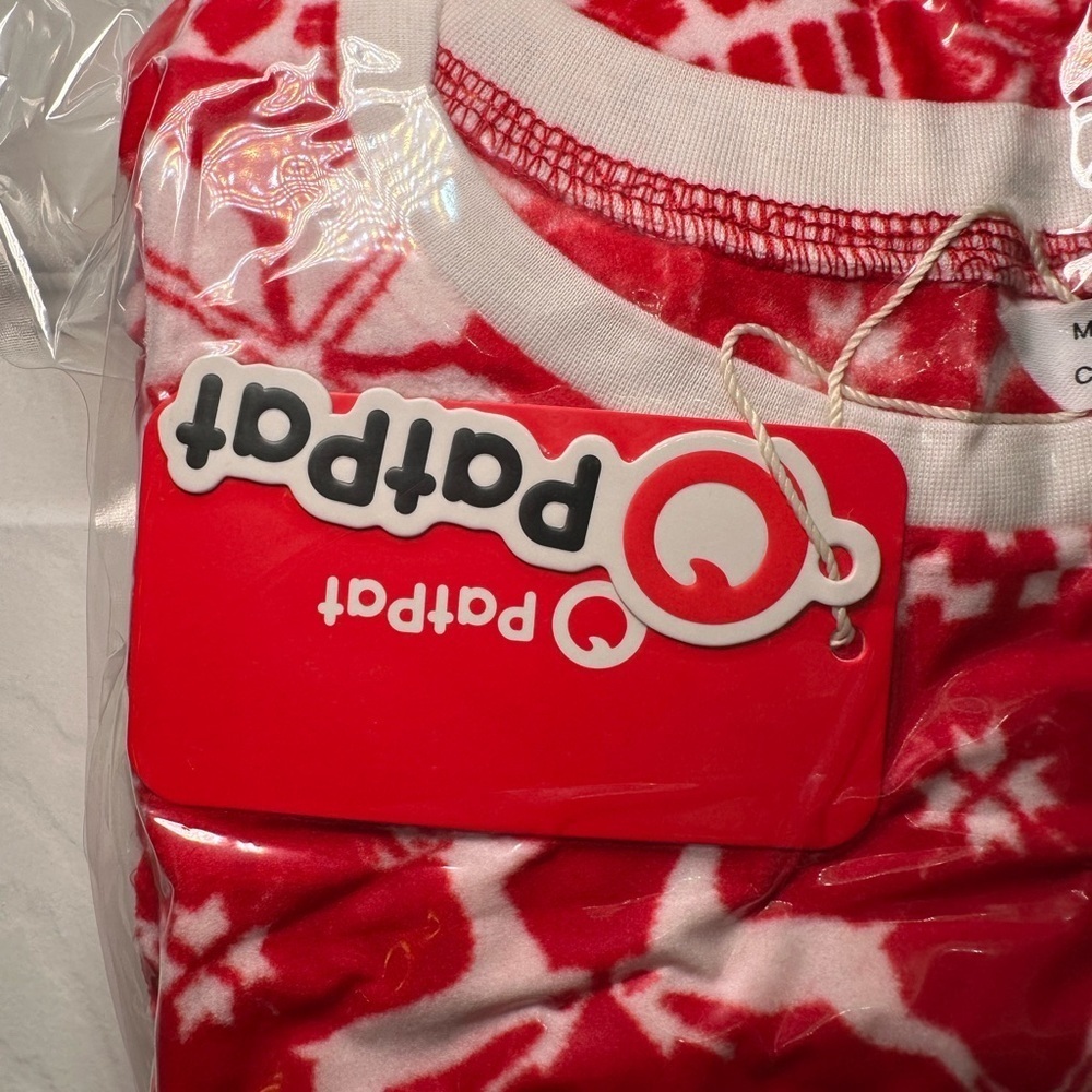PatPat Festive Red and White Pajama Set - Picture 4 of 8